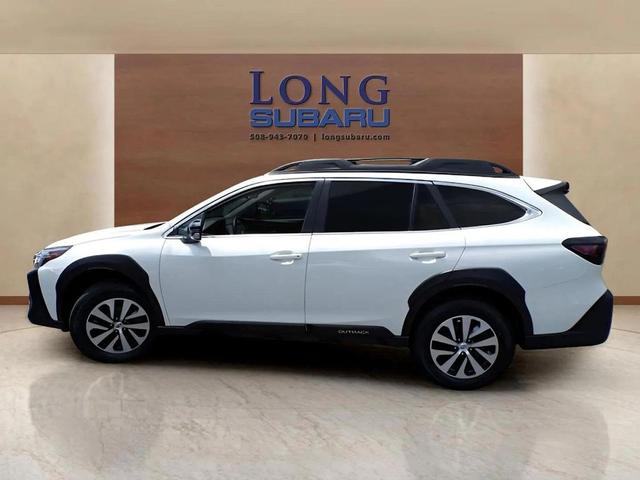Photo of 2023 Crystal White Pearl Subaru Outback