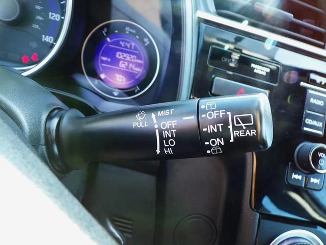 Photo of 2015 Aegean Blue Honda Fit