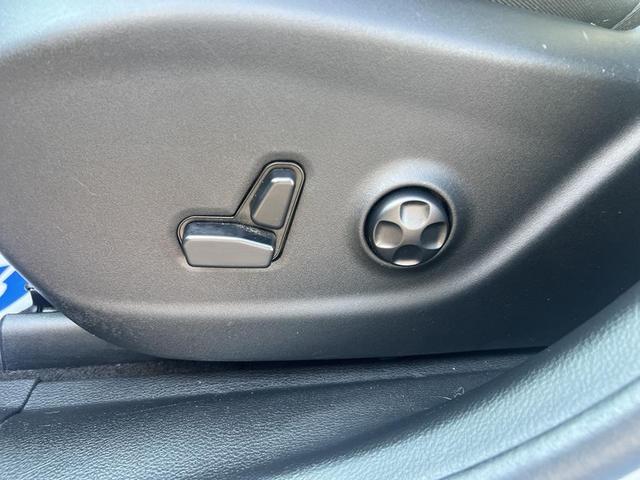 Photo of 2020 Billet Silver Metallic Clearcoat Jeep Cherokee