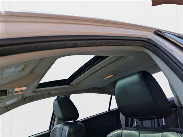 Photo of 2012 White Platinum Pearl Mazda Mazda6