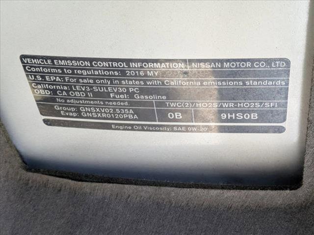 Photo of 2016 Pearl White Nissan Altima