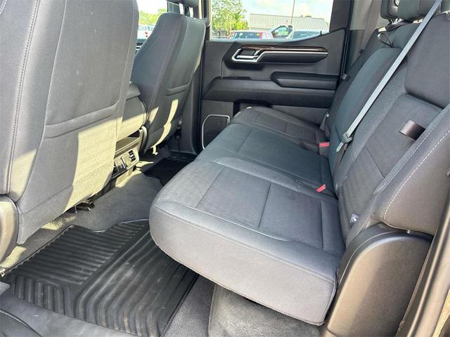 Photo of 2023 Onyx Black GMC Sierra 1500