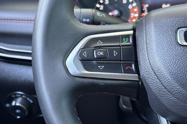 Photo of 2024 Silver Zynith Jeep Compass