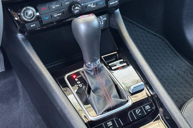 Photo of 2024 Silver Zynith Jeep Compass