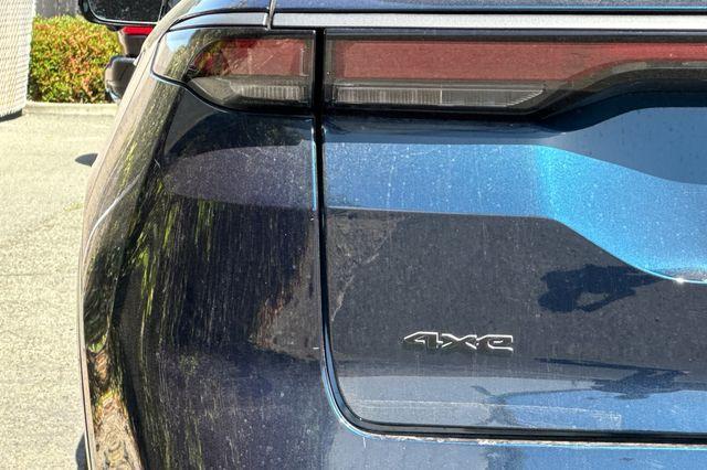 Photo of 2025 Fathom Blue Pearlcoat Jeep Wagoneer S