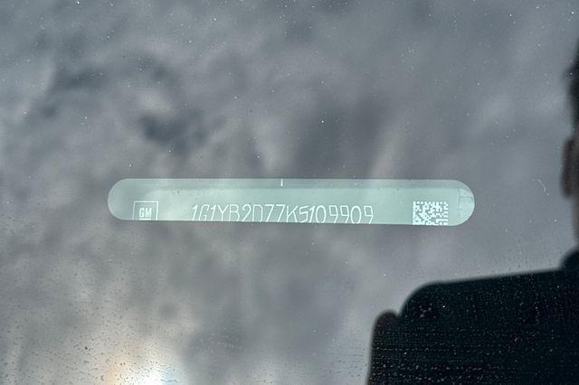 Photo of 2019 Blue Chevrolet Corvette