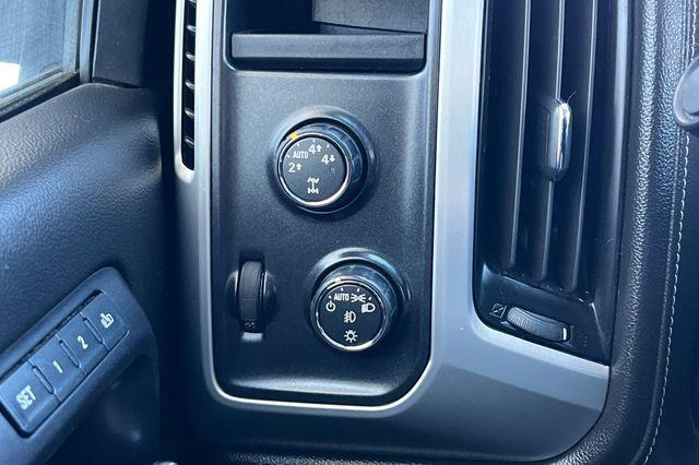Photo of 2014 Quicksilver Metallic GMC Sierra 1500
