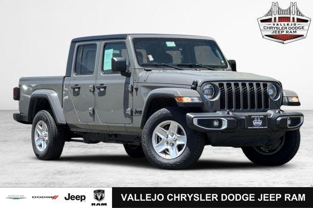 2023 Jeep Gladiator