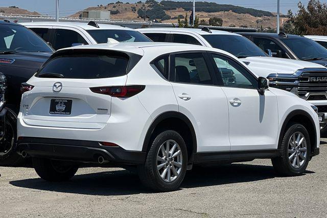 Photo of 2022 Snowflake White Pearl Mazda CX-5
