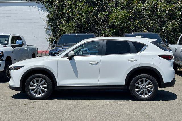 Photo of 2022 Snowflake White Pearl Mazda CX-5