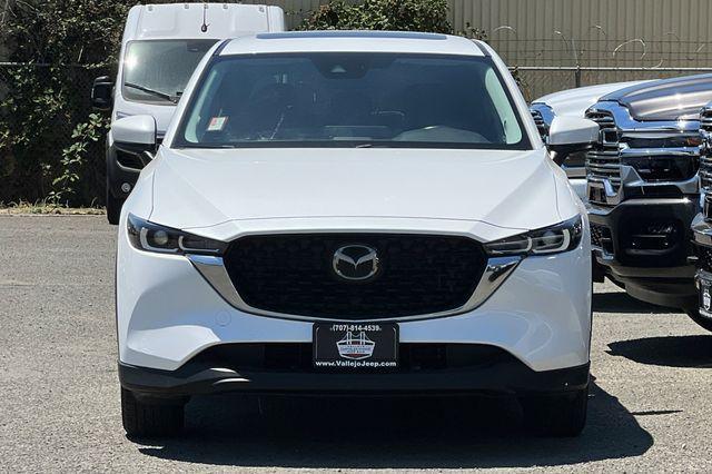 Photo of 2022 Snowflake White Pearl Mazda CX-5