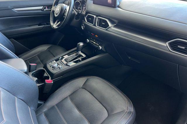 Photo of 2022 Snowflake White Pearl Mazda CX-5