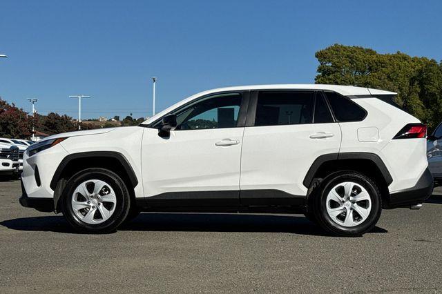 Photo of 2024 Ice Toyota RAV4