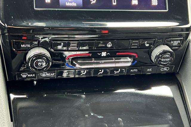 Photo of 2025 Velvet Red Pearlcoat Jeep Grand Cherokee