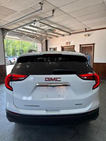 Photo of 2019 White GMC Terrain
