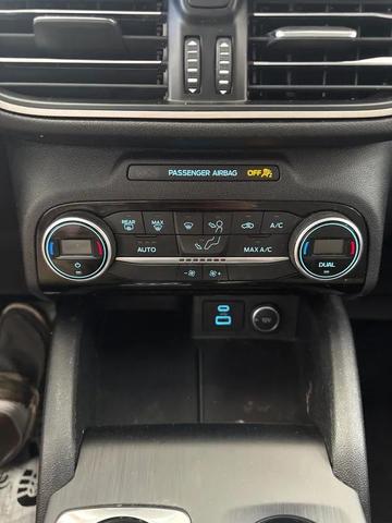 Photo of 2021 Black Ford Escape