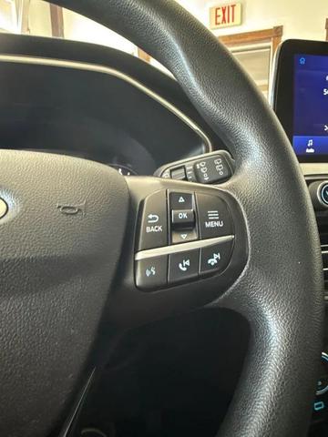 Photo of 2021 Black Ford Escape