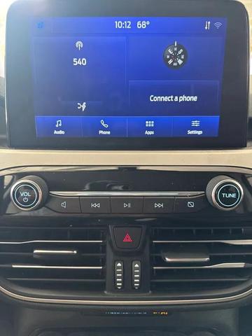 Photo of 2021 Black Ford Escape
