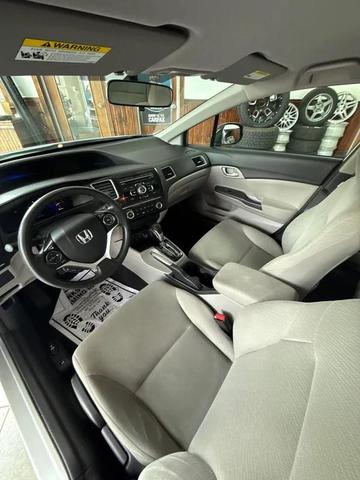 Photo of 2013 Silver Honda Civic