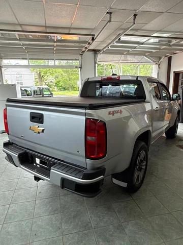 Photo of 2018 Silver Chevrolet Colorado
