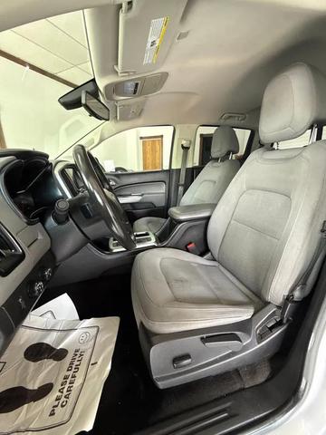 Photo of 2018 Silver Chevrolet Colorado