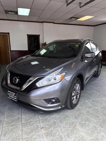 Photo of 2017 Gray Nissan Murano