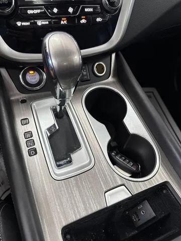 Photo of 2017 Gray Nissan Murano