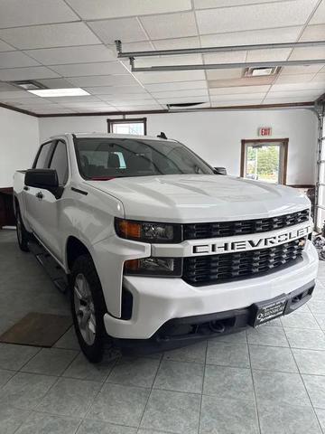 Photo of 2022 White Chevrolet Silverado 1500