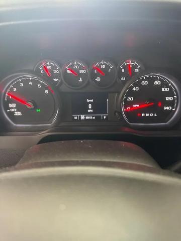 Photo of 2022 White Chevrolet Silverado 1500