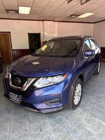 Photo of 2018 Blue Nissan Rogue