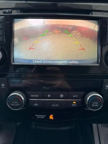 Photo of 2018 Blue Nissan Rogue