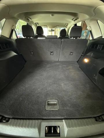 Photo of 2018 Blue Ford Edge