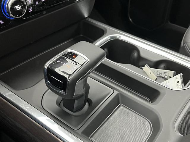 Photo of 2025 Onyx Black GMC Sierra 1500
