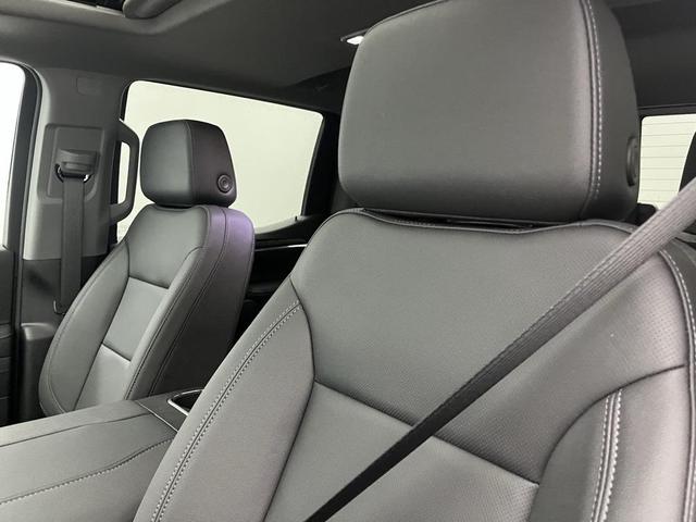 Photo of 2025 Onyx Black GMC Sierra 1500