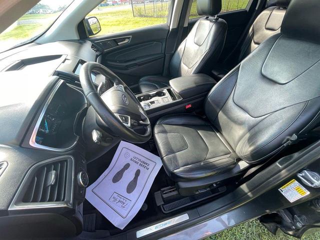 Photo of 2020 Magnetic Ford Edge