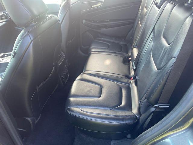 Photo of 2020 Magnetic Ford Edge