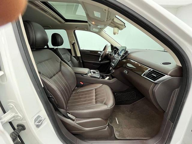 Photo of 2017 Polar White Mercedes-Benz GLE 350