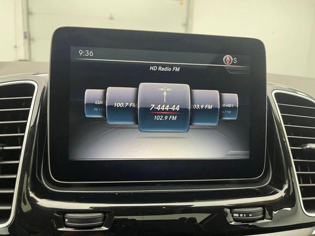 Photo of 2017 Polar White Mercedes-Benz GLE 350