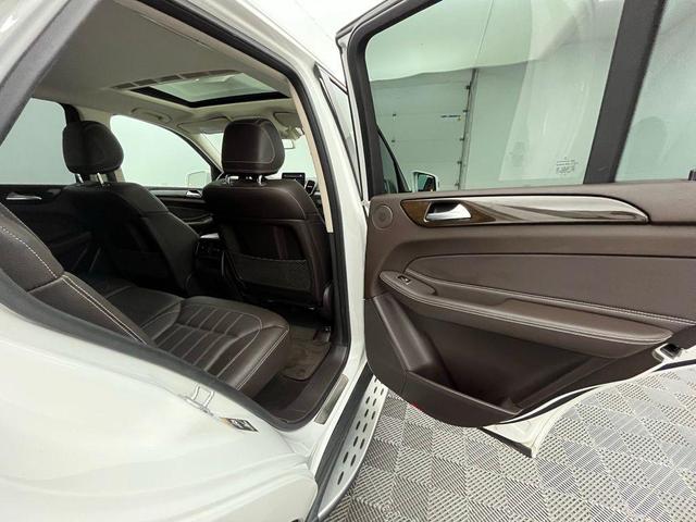 Photo of 2017 Polar White Mercedes-Benz GLE 350