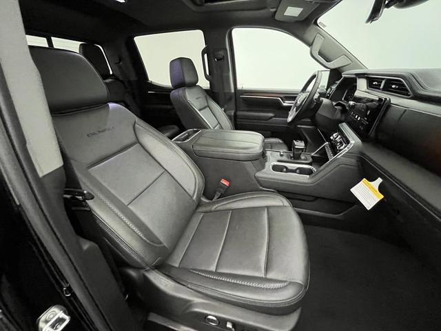 Photo of 2024 Onyx Black GMC Sierra 1500