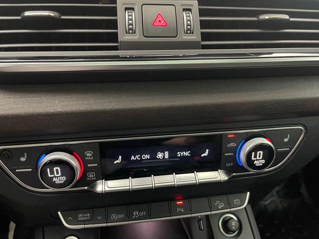 Photo of 2022 Black Metallic Audi Q5