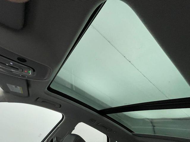 Photo of 2022 Black Metallic Audi Q5