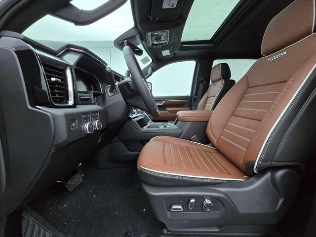 Photo of 2026 Summit White GMC Sierra 2500