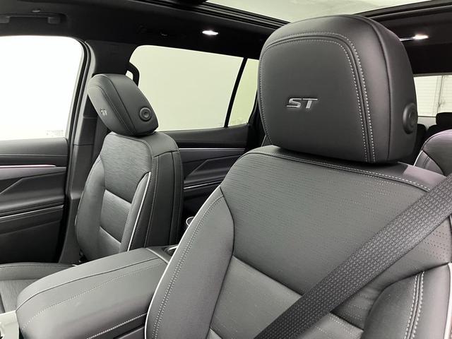 Photo of 2026 moonstone gray metallic Buick Enclave