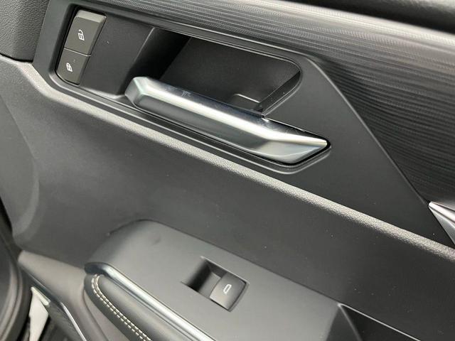 Photo of 2025 Ebony Twilight Metallic GMC Acadia
