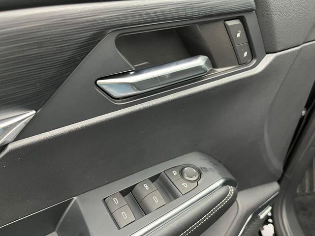 Photo of 2025 Ebony Twilight Metallic GMC Acadia