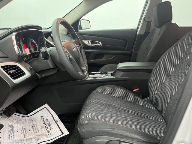 Photo of 2017 Quicksilver Metallic GMC Terrain