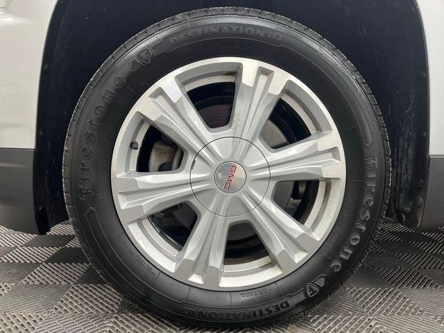 Photo of 2017 Quicksilver Metallic GMC Terrain