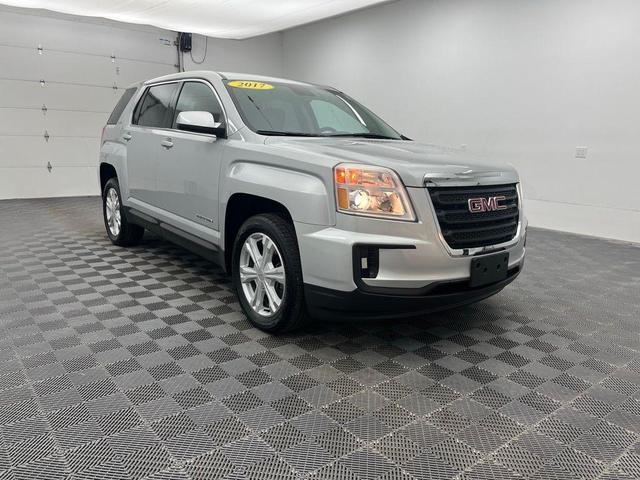 Photo of 2017 Quicksilver Metallic GMC Terrain