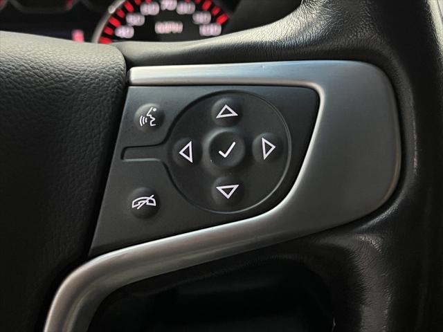 Photo of 2016 White Frost Tricoat GMC Yukon XL